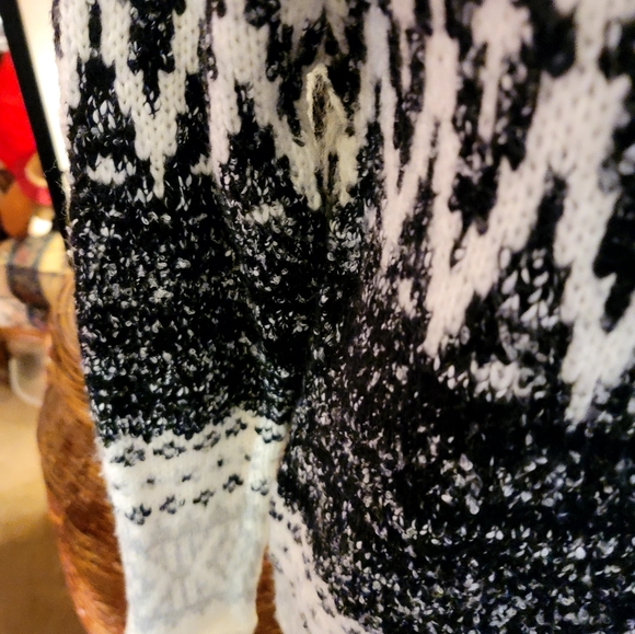 MERONA HEAVY CARDIGAN KNIT "SKI SWEATER" IN BLACK WHITE GREY DESIGNED ART - Picture 4 of 10